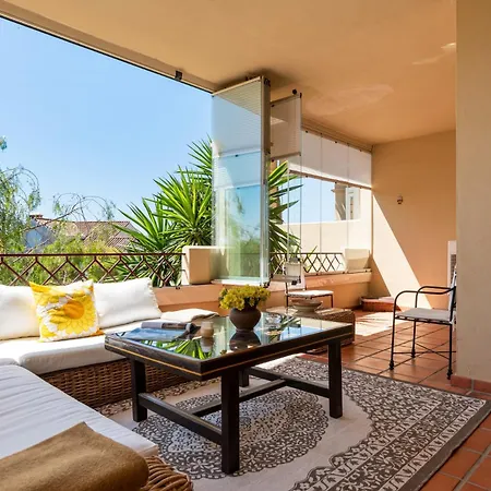 Апартаменты Vivi Homes - Toscana Luxury, Views, Pool & Terrace *