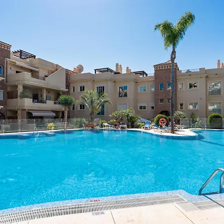 Апартаменты Vivi Homes - Toscana Luxury, Views, Pool & Terrace Эстепона