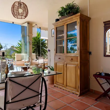 Апартаменты Vivi Homes - Toscana Luxury, Views, Pool & Terrace Эстепона