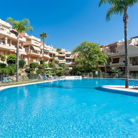 Vivi Homes - Toscana Luxury, Views, Pool & Terrace *