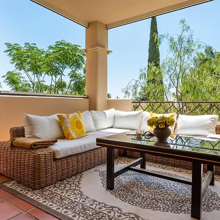 Vivi Homes - Toscana Luxury, Views, Pool & Terrace * Estepona